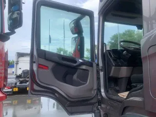 Грузовой тягач седельный SCANIA P440 A6X4HZ, 2018 года YS2P6X40002148621