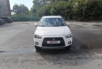 Mitsubishi Outlander, 2011 года, 170 лс, 215745 км, полный привод, АКПП, транспортное средство: Mitsubishi Outlander, год выпуска: 2011, номер двигателя: 4В12 НК1862, VIN: Z8TXTCW5WBM912129, цвет кузова: белый, рабочий объем: 2360 см³, мощность: 170 л/с, привод: полный, трансмиссия: автомат…