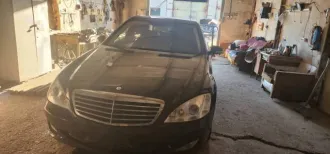 Mercedes-Benz S-Класс 2006 Mercedes-Benz S-Класс, 2006 года, 388 лс еще МЕРСЕДЕС- БЕНЦ S500, 2006 г.в. 388 л.с. ВИН: WDD2211711A114812.