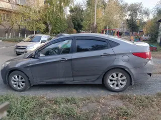 Hyundai Solaris 2016, VIN: Z94CT41DAHR556260.