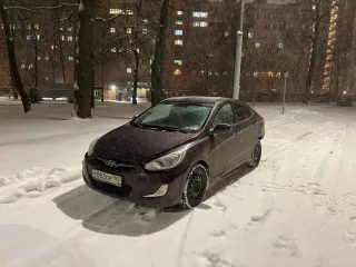 Hyundai Solaris, 2011 года, 107 л.с. Легковой автомобиль ХЕНДЭ СОЛЯРИС, год выпуска 2011, идентификационный номер (VIN) Z94CT41CBBR066096, госномер С803ОР197. Автомобиль имеет следующие дефекты: АКПП не включает передачи, машина не едет. Двигатель ест масло, диагностика не делалась. Но двигатель…