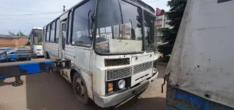 Автобус ПАЗ 4234, год изготовления 2005, идентификационный номер (VIN) Х1М4234Т050001117, модель, № двигателя Д245.9Е2 179711, кузов № 50001117, цвет кузова бело-синий, мощность двигателя 136 л.с., тип двигателя дизельный, паспорт транспортного средства 52 МА 229887, регистрационный номер А 644 ВН…
