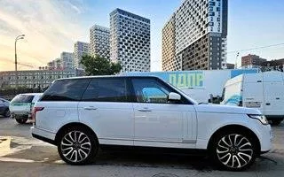 Land Rover Range Rover, 2016 года выпуска, идентификационный номер (VIN): SALGA2EF9GA273536. Ознакомление с порядком, сроками и условиями продажи имущества осуществляется в рабочие дни с 09:00 до 18:00 по e-mail: lapinavalentine@gmail.com.