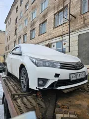 Toyota Corolla 2014 Вторичные. А/с Toyota Corolla, г.в. 2014, VIN NMTBB3JE40R056176, цвет белый, передний бампер правая часть имеет значительное повреждение, трещина, отсутствует крышка люка для крюка. Техническое состояние не проверялось. Заложенное имущество. Расположено по адресу: Мурманская…