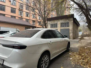 Kaiyi E5, 2023 года, АКПП еще Автомобиль KAIYI Е5, 2023 г.в. VIN-номер XUUJA2G25P0010828 гос. знак Х848ЕВ05