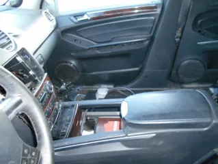 <p>MERSEDES BENS CL500 4 MATIC,2006 г.в. идентификационный номер  VIN : WDC1648861F179273 в виде пригодных к реализации остатков. Автомобиль разукомплектован, не на ходу, снят с регистрационного учета.</p>