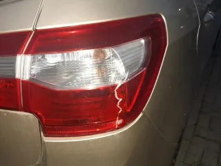 KIA RIO 2012 продажа автомобиля банкрота. KIA RIO год выпуска 2012, VIN Z94CB51AADR017161 номер кузова Z94CB51AADR017161, номер шасси (рама) отсутствует, мощность двигателя 107 л\с<br>Общее состояние - сколы/царапины по кругу кузова (естественный износ), повреждение заднего бампера (трещина)…