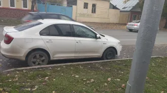 Skoda Rapid 2016 года, цвет белый, VIN XW8AC1NH2GK115427. АКБ отсутствует, по информации пробита прокладка ГБЦ. Автомобиль в залоге. Ознакомление по предварительной записи по телефону +79800668495 или email sergey.markelov.au@yandex.ru.