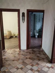 Квартира 52,3 кв.м, 2 комнаты, расположена в Красноярском крае, Туруханский район, село Бор, улица Лесная, дом 59А, квартира 6. Этаж 1 в двухэтажном доме. Кадастровый номер: 24:37:4401001:752.