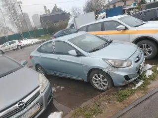 HYUNDAI Solaris 2011, автомобиль марки HYUNDAI модель Solaris 2011 г.в. VIN-номер Z94CT41CBBR056782. Ознакомление с предметом торгов и документацией на имущество по месту нахождения имущества в рабочие дни после предварительного согласования даты и времени по телефону +79159194431 или электронной…