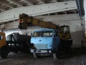 Склады и ж/д пути 5586,8 кв.м, участок 28555 кв.м, Абакан. Имущество, расположенное по адресу: Республика Хакасия, г. Абакан, ул. Горная, д. 7: Недвижимое имущество - Нежилое здание (склад II группы №1), кад. №19:01:080501:1366, пл.1177,1 кв.м. Нежилое здание (склад II группы №2)…