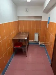 Нежилое помещение 859,5 кв.м и доля 24/100 земельного участка, Великий Новгород. Помещение 859,5 кв.м. и 24/100 доли земельного участка в Великом Новгороде. Нежилое помещение, общей площадью 859,5 кв. м., кад. № 53:23:8323802:1680, расположенное по адресу: Новгородская область, г. Великий Новгород…