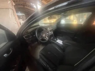 Kia Optima 2016 года, 141 лс, 180000 км, АКПП, идентификационный номер (VIN): 5XXGT4L32GG092403, государственный номер Х757ОС790. АВТОМОБИЛЬ НЕ НА ХОДУ. Отсутствует коробка передачи, двигатель, фары.