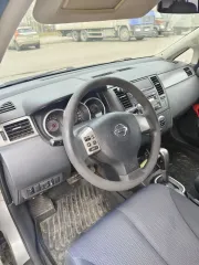 Nissan Tiida 2008 автомобиль марки Nissan модель Tiida 2008 г.в. VIN-номер 3N1FCAC11UL455863 адрес нахождения ТС.Москва, 3-я Нововатутинская По предварительной записи по эл. почте cos8569600@mail.ru и тел. +7 985 425-39-02