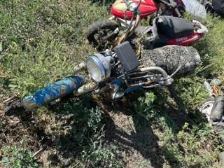 Двухколесный транспорт Honda DIO Smart IMZ 810340. Двухколесные транспортные средства в ассортименте б/у, без регистрационных знаков: скутер «QiNGi»; скутер «УШ4ТА»; скутер «Хонда DIO»; механическое транспортное средство «Smart HT50QT-16C»; скутер Хонда DIO; мотоцикл-мопед «ИМЗ 810340»; Мопед…