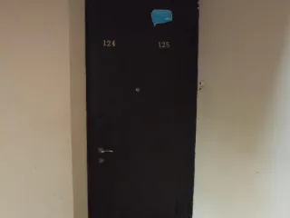 Жилое помещение по адресу: г. Москва, ул. Планерная, д. 5, к. 1, кв. 124, общей площадью 42,7 кв. м, кадастровый номер: 77:08:0003003:5018. Вид жилого помещения: Жилое.