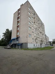 Нежилые здания, гараж и право аренды земли, 4813,4 кв.м, Удмуртия. Здания и право аренды земельного участка в Ижевске: нежилое здание, назначение: нежилое, 7-этажный (подземных этажей -1), общей площадью 4813,4 кв.м., инв. №38756, литер А, кадастровый (или условный) номер: 18:26:030034:5532, адрес…