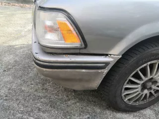 Автомобиль Toyota Crown, 1990 год, кузов LS131008926, серый.