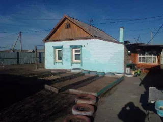 дом и земельный участок по адресу: Забайкальский край, р-н Борзинский, г. Борзя, ул. Блюхе дом и земельный участок по адресу: Забайкальский край, р-н Борзинский,
г. Борзя, ул. Блюхера, дом 26, кадастровый номер: 75:04:160112:161 и 75:04:160112:13,
соответственно.