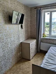 Доля квартиры 50,5 м² в Саратове. 1/4 доля в жилом помещении по адресу: Российская Федерация, Саратовская область, г. Саратов, ул. Заречная, д. 25, кв. 67. Кадастровый номер: 64:48:020421:685. Однокомнатная квартира, расположенная на восьмом этаже восьмиэтажного дома. Жилое помещение находится в…