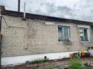 Помещение отделения связи 44.8 кв.м. Новосибирская область, г. Барабинск, ул. Барабинская, д. 101а. Кадастровый номер: 54:31:011035:89. Назначение: нежилое. Расположено на этаже № 01. Кадастровый номер здания: 54:31:011035:80. Ограничения прав и обременения в соответствии с выпиской из ЕГРН.