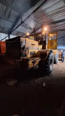 Трактор ДМ-15 Т, год выпуска 2004 год выпуска 2004, заводской № машины (рамы) 004, № двигателя 40204710, коробка передач № 0436, основной ведущий мост 040415,040416,  цвет желтый, вид движения колесный, мощность двигателя, кВт (л. с.) 173 (235), конструкционная масса 16 100 кг, габаритные размеры…