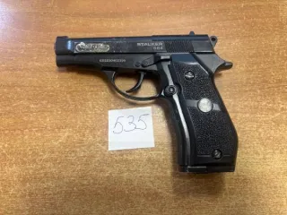 Пистолеты пневматические MAKAROV MP-654K, STALKER S84, Crosman, WOFL (б/у) пистолеты пневматические (согласно описанию): пистолет пневматический газобаллонный MAKAROV MP-654K (калибр 4,5 мм, б/у, магазин, газовый баллон, шарик для пневматики 2 шт.), пневматический пистолет STALKER S84 E03231104983…