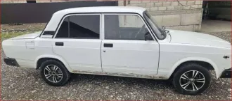 Vaz 2107, 2010 года, 73 лс еще Автомобиль легковой, марка: LADA, модель: 210740, VIN: XTA210740A3009812