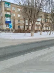 1/2 доли в праве собственности в жилом помещении, общей площадью 29,6 кв.м., кадастровый номер: 56:27:0601002:758
Расположенный по адресу: Оренбургская область, Светлинский район, п. Светлый, ул Советская, д 25, кв 34