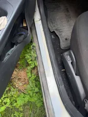 Nissan Almera 2016 года, 102 л.с., пробег 288 287 км. Бензин, объем двигателя 1 598 см³, механическая коробка передач. VIN: Z8NAJL10056948080.