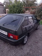 ВАЗ 21140 2006 года, VIN: XTA21140064283450, госномер: М985ХН161. Двигатель 1.5 литра, механическая коробка передач. Имеются значительные очаги коррозии. Возможна замена прокладки ГБЦ, необходима замена патрубков охлаждения двигателя. Сломана передняя пассажирская дверная ручка. Не работает…