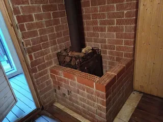 Дом 46,1 м², участок 455 м², Свердловская область. Земельный участок площадью 455 +/- 7 кв. м, категория земель: земли населенных пунктов, разрешенное использование: для ведения садоводства, расположенный по адресу: обл. Свердловская, г. Среднеуральск, ул. Полевой проезд, 1, СНТ №7 СУГРЭС, уч…