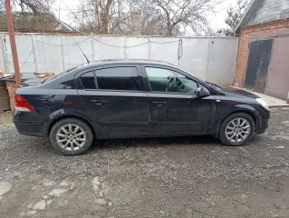 Opel Astra 2008 Легковой автомобиль марка: Opel модель: Astra (А-Н), год выпуска: 2008 г., идентификационный номер (VIN): XUF0AHL6988005130 Ознакомление с имуществом производится после предварительного согласования по номеру, указанному на торгах. Место нахождения имущества: ст. Старощербиновская…