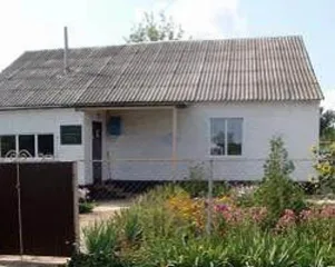 Нежилое здание (здание детского сада),  КН 48:06:0000000:643, 1979 года постройки, площадью 162,5 кв. м,  расположенное на земельном участке, КН 48:06:1150105:52, площадью 1389 кв. м, местоположение: Липецкая область, Долгоруковский округ, с.Верхний Ломовец, ул.Центральная, д.85 Местоположение…