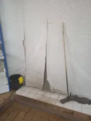 Доля в нежилом помещении 42,7 кв.м, Брянская обл. 1/2 доля в праве на нежилое помещение, площадь: 42,7 кв.м, адрес (местонахождение): Брянская обл, г. Новозыбков, ул. Некрасова, стр. 18, кадастровый номер: 32:31:0010320:267