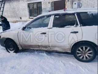 Mazda Familia, 2000, Легковой автомобиль, марка: MAZDA FAMILIA, год изготовления: 2000, г/н: В708ТХ122