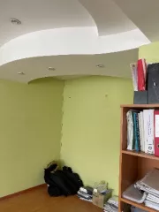 Помещение жилое, площадью 92,3 кв.м. Кадастровый номер 74:33:0129006:2908. Адрес: Челябинская область, г. Магнитогорск, ул. Набережная, дом 16, кв. 141. Ознакомление с имуществом и документами по согласованию в рабочее время (тел. 89126997237; Gorkushenko_66@mail.ru).