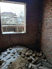 Объект незавершенного строительства и земельный участок 9,2 сотки, Ставропольский край, Новопавловск 920 кв.м. Земельный участок, кадастровый номер 26:35:061703:58, площадь 9,2 сотки, виды разрешенного использования: Для индивидуального жилищного строительства, Местоположение: Ставропольский край…