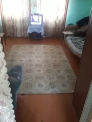 Земельный участок, площадь 1400 +/- 13 кв.м., кадастровый (условный) номер: 02:26:180803:363, и 
Жилой дом, площадь 65.3 кв.м., назначение: жилое, кадастровый (условный) номер: 02:26:180803:205, 
Находятся в долевой собственности, размер доли: 1/2
Расположенные по адресу (местонахождение)…