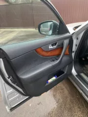 Infiniti FX30D 2012 г.в., легковой универсал, цвет серый, мощность двиг. Квт/л.с. 175/238, VIN JN1TDNS51U0481049, рег. знак Н377АЕ750. Автомобиль в залоге. На хранении у АУ, снят с рег.учета. Номерные знаки Н377АЕ750 и СТС у должника, по его словам передаст новому собственнику добровольно. В случае…