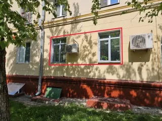 Продажа имущества, находящегося в собственности города Москвы, нежилое помещение по адресу: г. Москва ул. Коминтерна, д. 13/4, площадью 293,3 кв. м (этаж № 1), кадастровый номер: 77:02:0010008:4802 Продажа имущества, находящегося в собственности города Москвы, нежилое помещение по адресу: г. Москва…