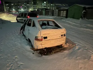 ВАЗ-21120 2001 года, VIN: XTA21120010028944, госномер Р859УА11. Годные остатки отдельных узлов, деталей, агрегатов, материалов (в сборном виде). Имеются СТС № 99 37 002817 от 22.06.2023, ПТС № 63 КВ 188124 от 07.05.2024, ключ от замка зажигания, ключ от замков дверей. Имеются повреждения переднего…
