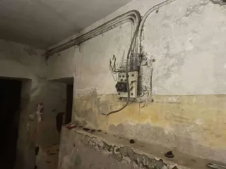 Нежилое помещение 147.6 кв.м в Санкт-Петербурге по адресу: Карташихина улица, д. 10/97, литера А, пом. 1-Н. Назначение: нежилое, этаж: подвал, кадастровый номер 78:06:0002111:228. Право собственности подтверждается записью в ЕГРН от 20.05.2024 № 78:06:0002111:228-78/011/2024-1.