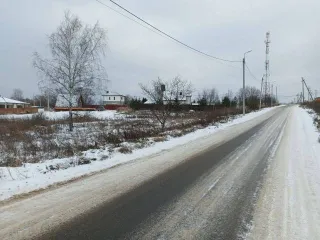Земельный участок 800 кв.м с домом, Московская область, г.о. Серпухов, д. Акулово. Кадастровый номер: 50:32:0020121:4315. Площадь 800+/-20 кв.м. Категория земель: земли сельскохозяйственного назначения. Вид разрешенного использования: ведение садоводства. На участке расположен объект незавершенного…