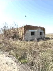 Весовая площадью 15 м2, кадастровый номер: 74:05:0800001:828, адрес: Челябинская область, Варненский район, с. Бородиновка, ул. Мира, 43. Подводящий газопровод к зернотоку, инв. № 304. Склад площадью 1 195 м2, кадастровый номер: 74:05:0800001:531, адрес: Челябинская область, Варненский район, с…