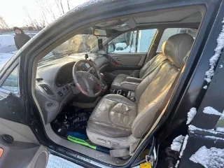 Lexus RX 2001 года, 223 лс, 275000 км, полный привод, АКПП. Легковой автомобиль: Lexus RX300, год изготовления: 2001, легковой универсал, г/н: А372МН155, цвет: черный, VIN: JTJHF10U010198958, ПТС 39 УК 884981, СТС 99 43 084566. (Ходовая часть под замену, сальники передних приводов под замену, свечи…