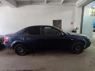 Ford Mondeo 2005, VIN WF04XXGBB45G48303. Легковой, синий, двигатель бензиновый CHBA, 5G48303, объем 1798, мощность 125.12 л.с. (92 кВт). Пробег 341959 км, кузов № WF04XXGBB45G48303, шасси н/у. Госномер М902КР777, экологический класс не установлен.