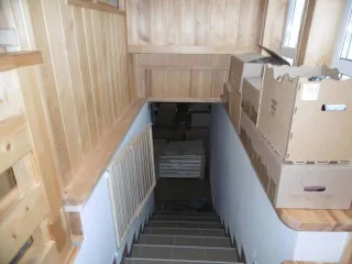 Здания и земельный участок общей площадью 1176 кв.м в Москве. Нежилое здание, кадастровый номер: 77:18:0170804:78, площадью 150,4 кв.м, адрес: г. Москва, поселение Марушкинское, квартал 116, владение 56, стр. 1. Нежилое здание, кадастровый номер: 77:18:0170707:399, этажность 1, площадь 16,6 кв.м…