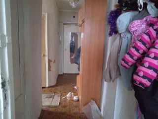 1/5 доля квартиры, площадь 52 кв.м., назначение: Жилое, этаж: 5 Этаж, адрес  местонахождение : Ленинградская область, Киришский район, Глажевская волость, пос.Глажево, д.2, кв.48., кадастровый  условный  номер: 47:27:0000000:18715 1/5 доля квартиры, площадь 52 кв.м., назначение: Жилое, этаж: 5…