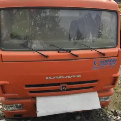 КАМАЗ 6520-43, 2016 г., VIN XTC652004G1345729, ГРЗ С116АВ49. Местонахождение: г. Магадан, п. Сокол.